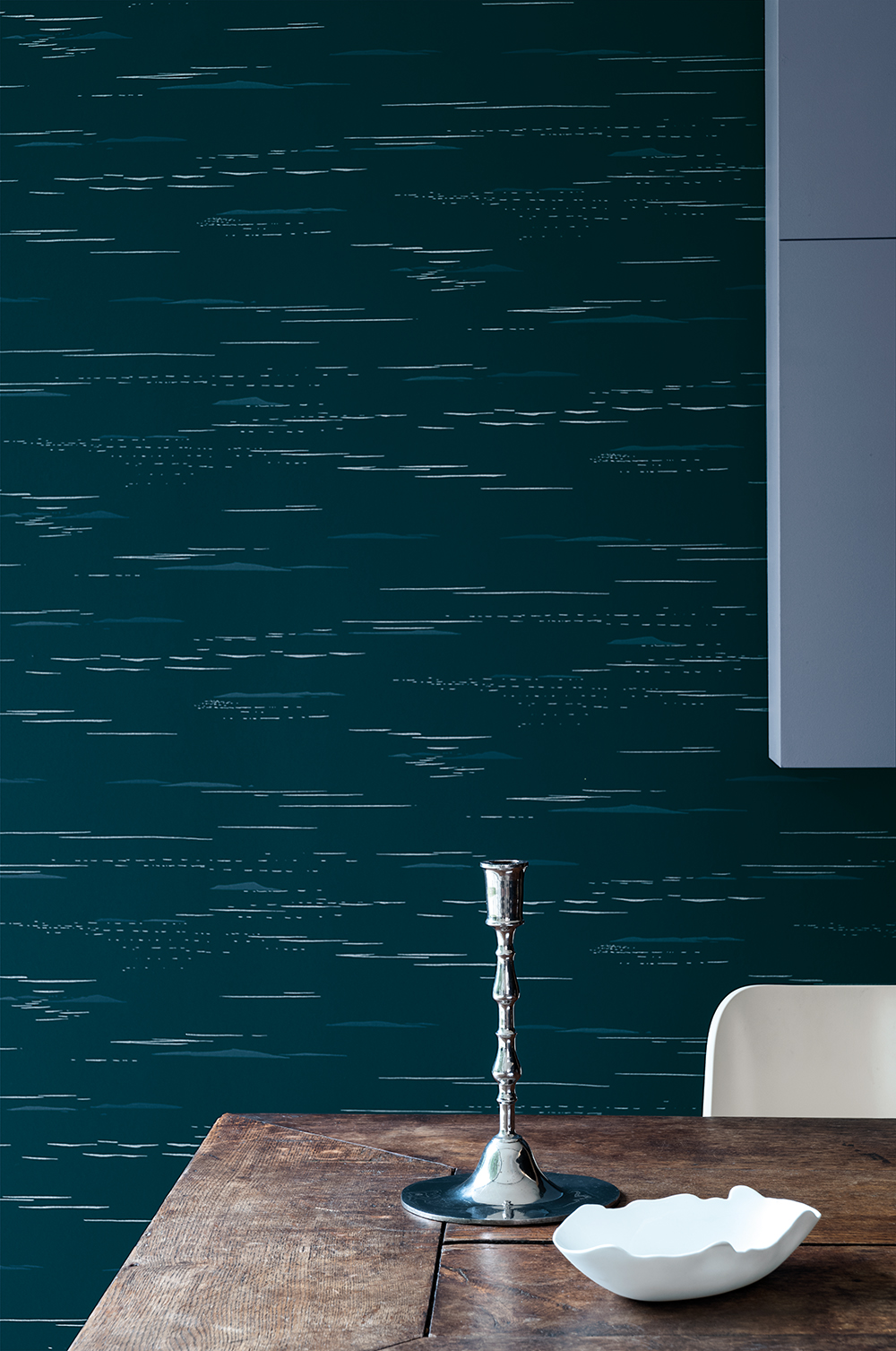 Обои Paint and Paper Library Tresco Archipelago Leading Lights 0393ARLEADI фото в интерьере